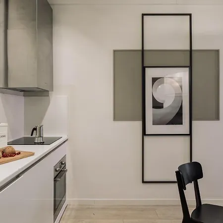 Warhol - 2 Bedrooms And Balcony In Sant Gervasy Apartman